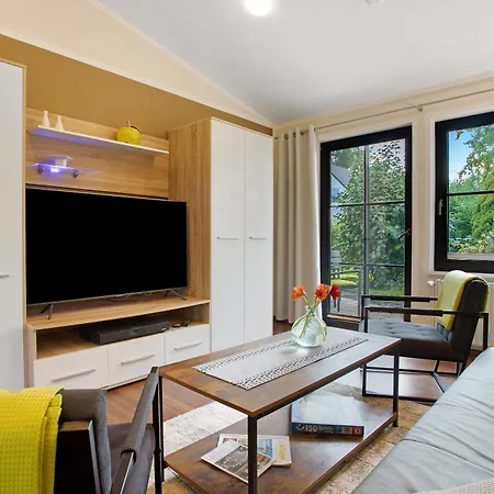 To Hus Apartamento Putbus