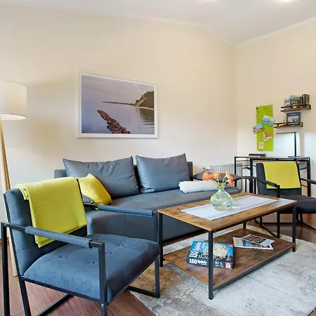 To Hus Apartamento Putbus